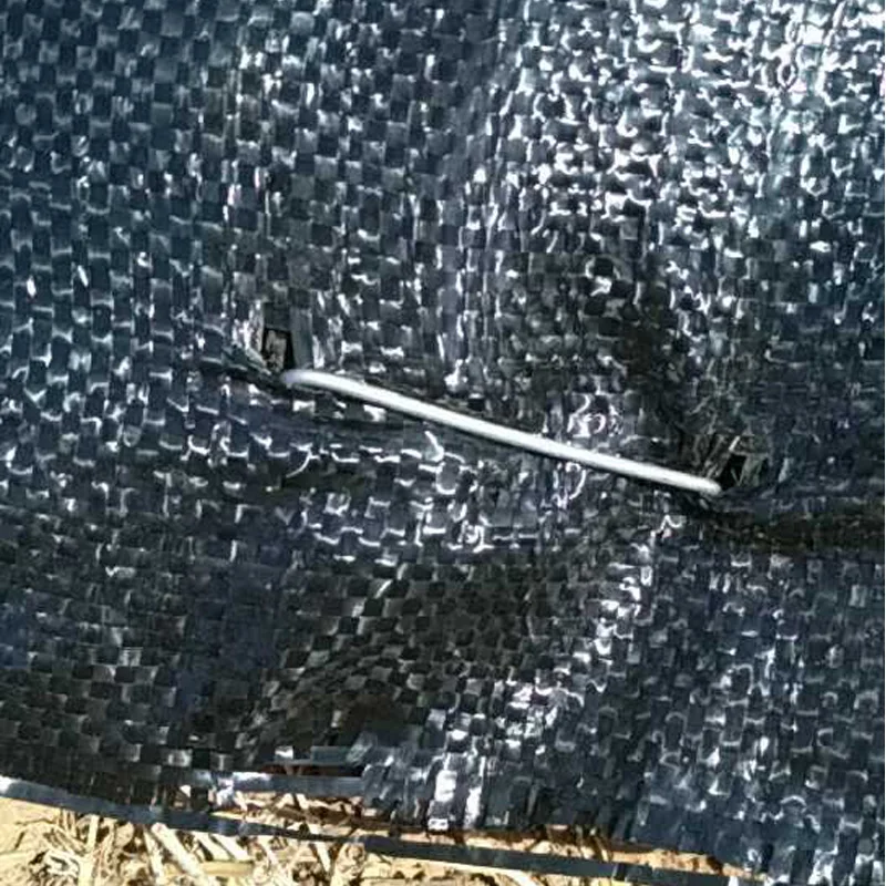 

100Pcs 14*18cm gardening Mulching cloth Anti-grass cloth Turf nails Holder Plastic film nail U-shaped design Windproof nail