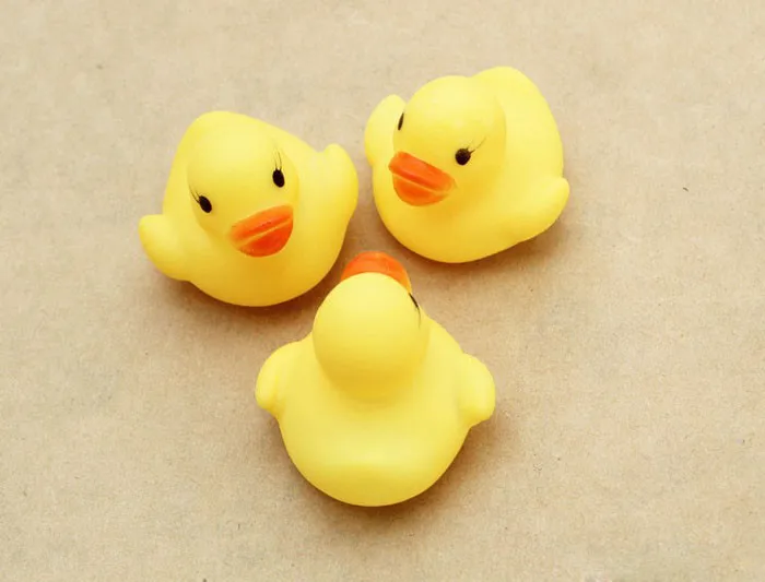 Игрушки для душа 24 шт. пластиковые игрушки детей Duckie один десяток подарочных
