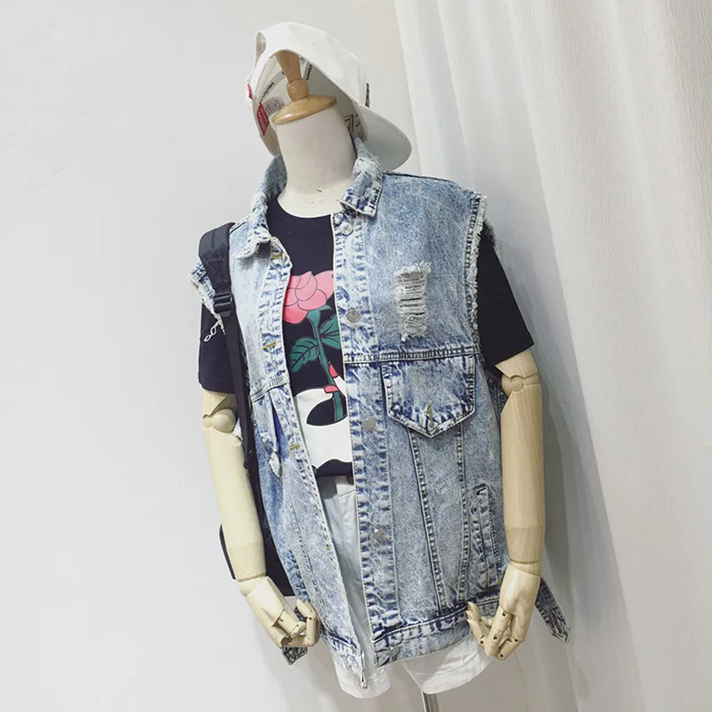 Женский джинсовый жилет средней длины с отложным воротником без рукавов |