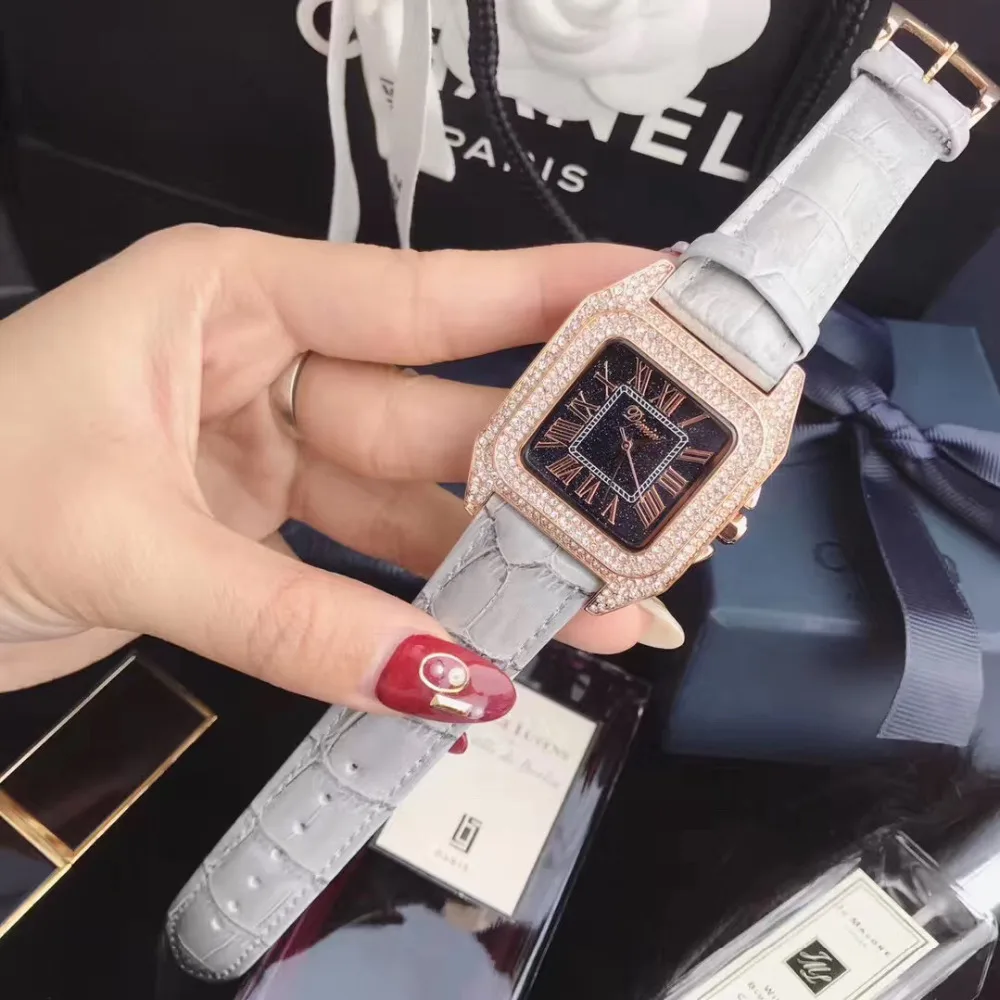 

Elegant Women Roman Number Quartz Wrist watch Vintage Real Leather Fashion Watches Sparkly Crystals Wrist watch Square Montre