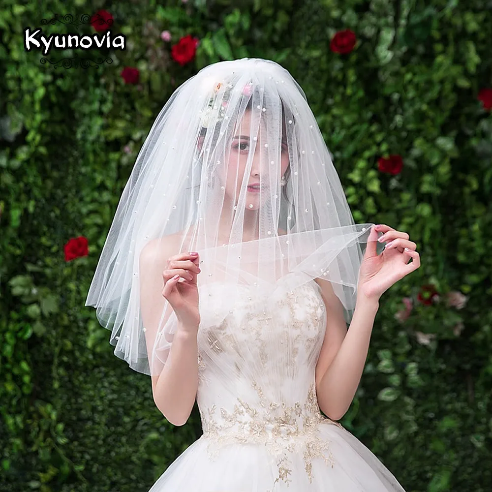 Свадебная фата Kyunovia 3 слойная с коротким вырезом и расческой королевская вуаль из