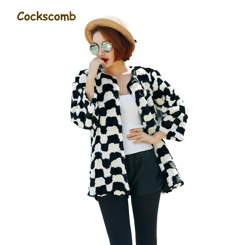 Пальто из натурального меха норки контрастного цвета в стиле пэчворк верхняя