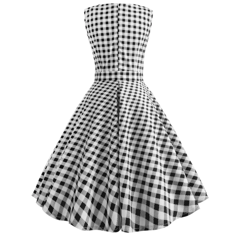 Хлопковое летнее винтажное платье в горошек с круглым вырезом без рукавов поясом