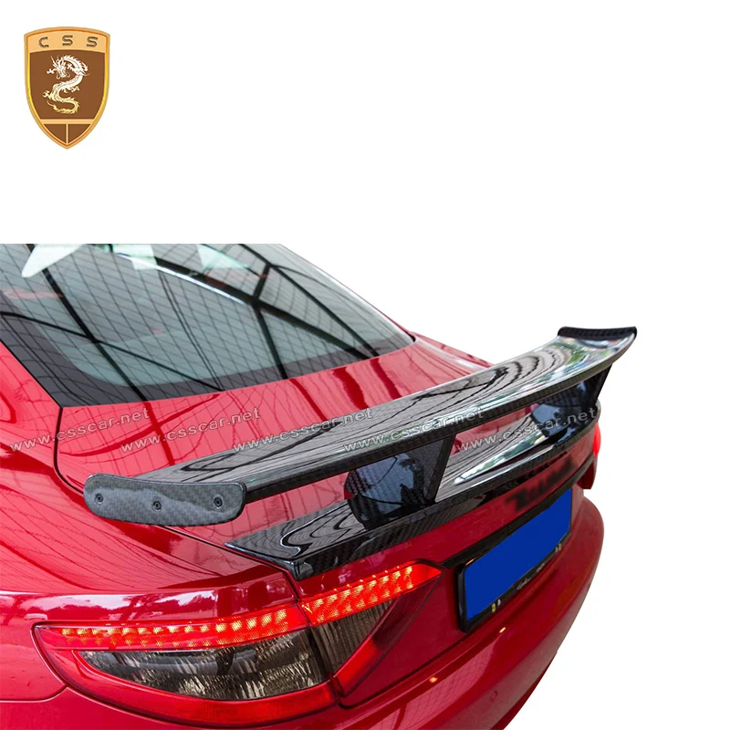 Оригинальный Fitment MS Стиль настоящий углеродного волокна задний спойлер подходит