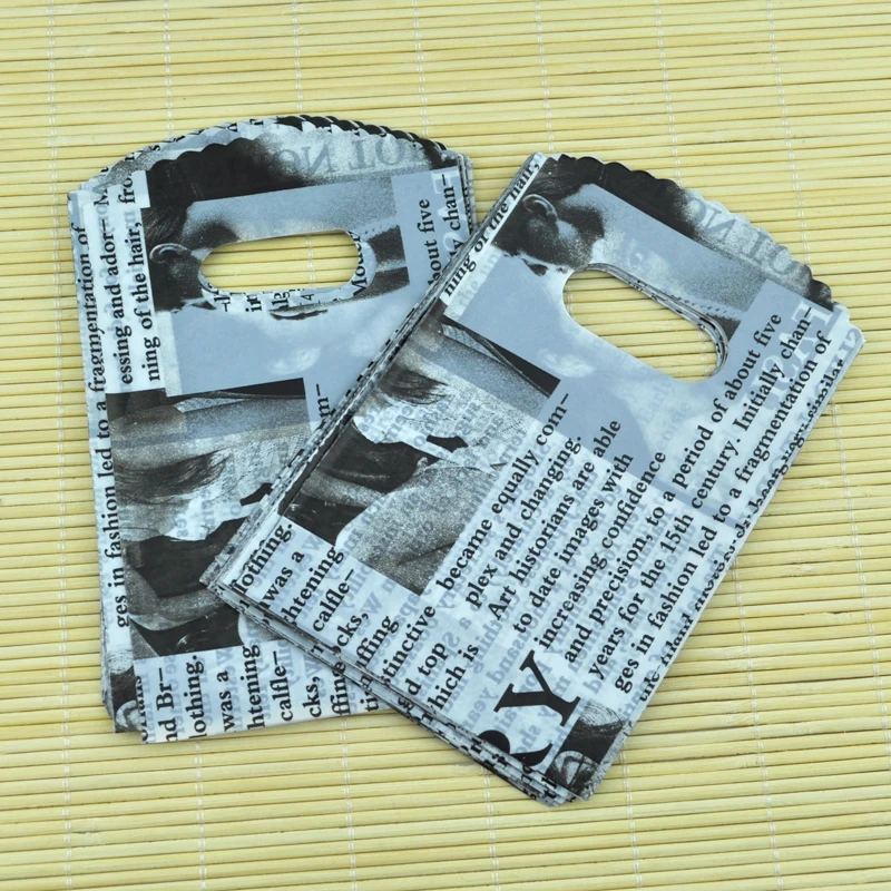 

150pcs/lot Newpaper Design Plastic Gift Bag 9x15cm Small Wedding Favor Candy Jewelry Packaging Bags Cute Plastic Pouch Bags