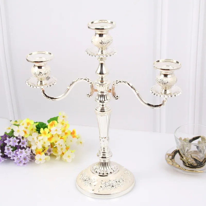 Metal handicraft gifts European retro creative atmosphere feast wedding celebration Hotel KTV display candlestick | Дом и сад
