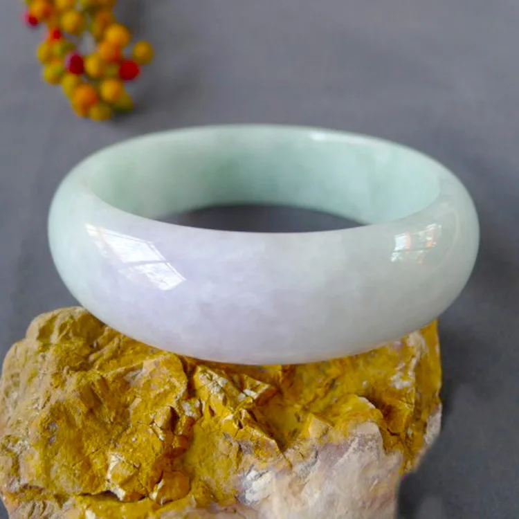 Бирманский жадеит класса А/двухцветный Женский стильный браслет отправленный