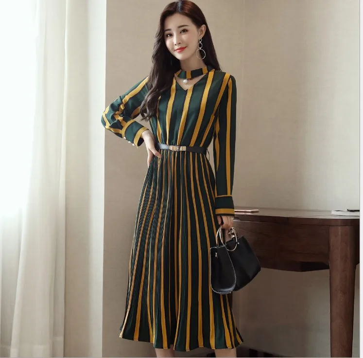 Женское вечернее платье в полоску облегающее Клубное до середины икры с круглым