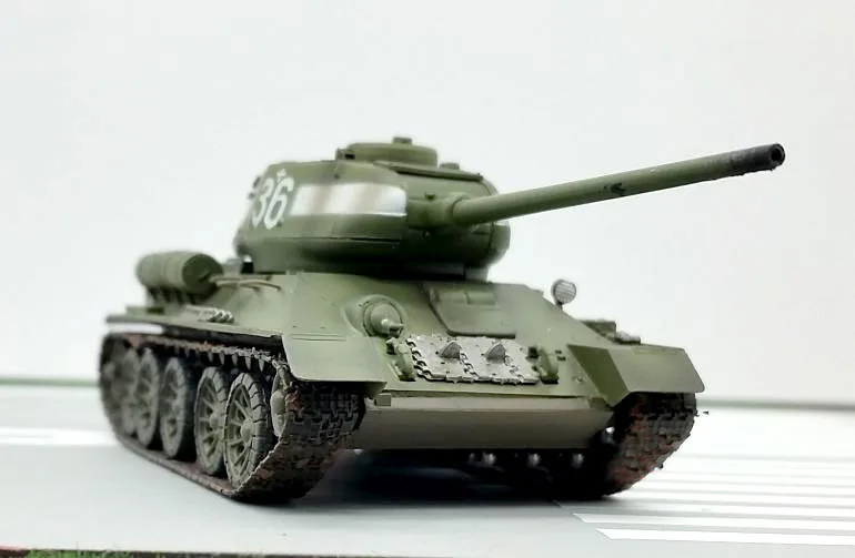 Подлинная модель резервуара TRUMPETER 36270 1:72 для тяжелых условий эксплуатации на
