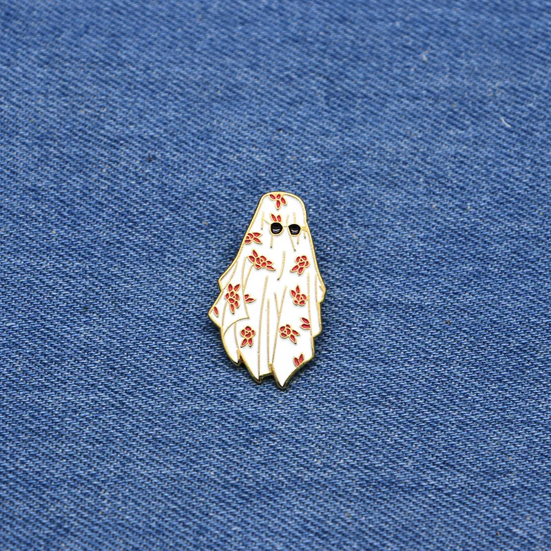 Halloween Brooches Funny Ghost Enamel Pin for Girls Lapel Pin Hat/bag Pins Denim Jacket Shirt Women Brooch Badge SC4373
