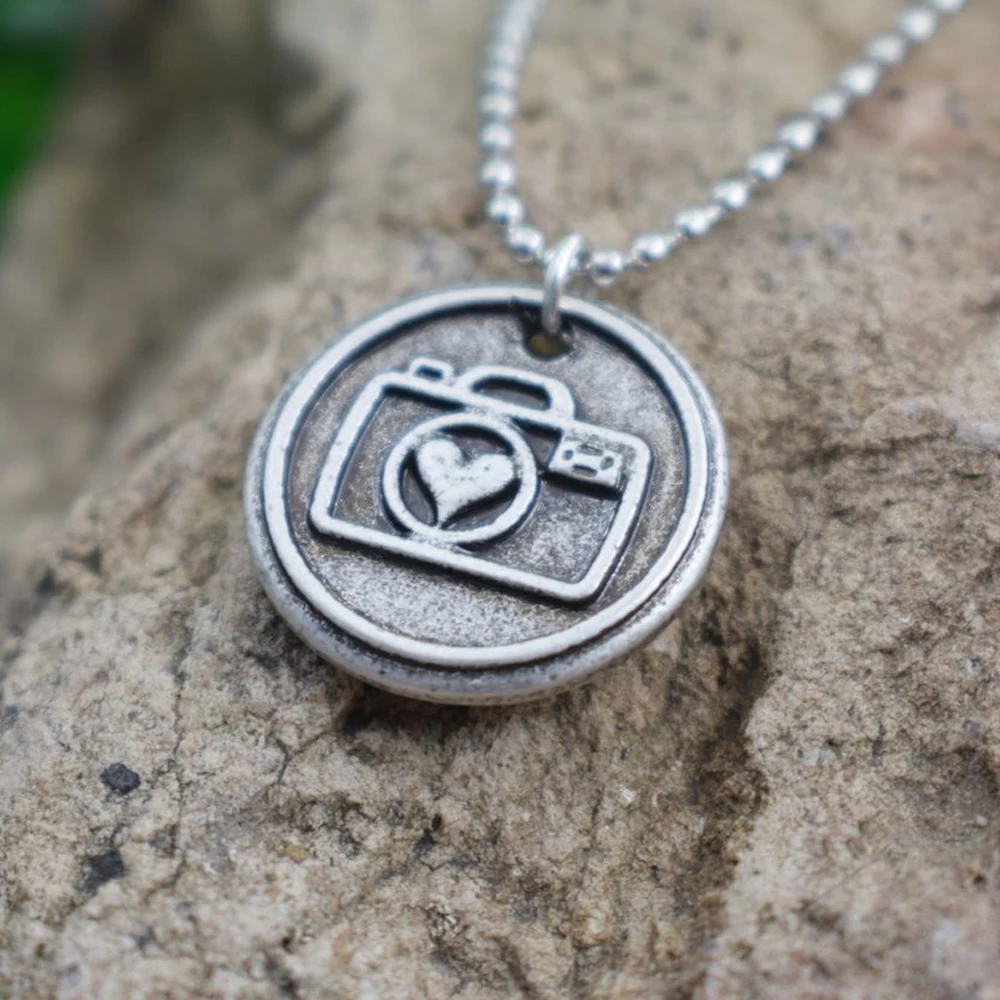 Винтажное ожерелье SanLan с подвеской в виде крошечной камеры Очаровательное