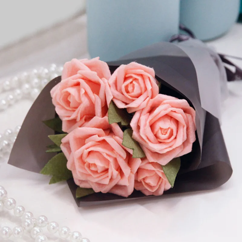 Очаровательный букет невесты ручной работы из войлока с розами DIY домашний декор