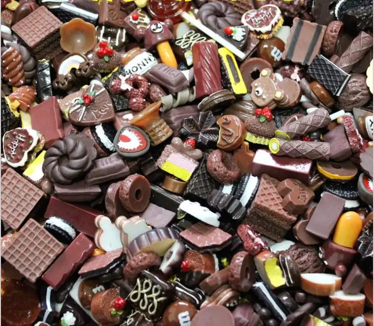 Chocolate series 10 шт./лот DIY мини игра еда Торт Печенье пончики куклы ролевые аксессуары для телефонов слизи материал игрушки для кукол аксессуары случайный - Цвет: Chocolate series