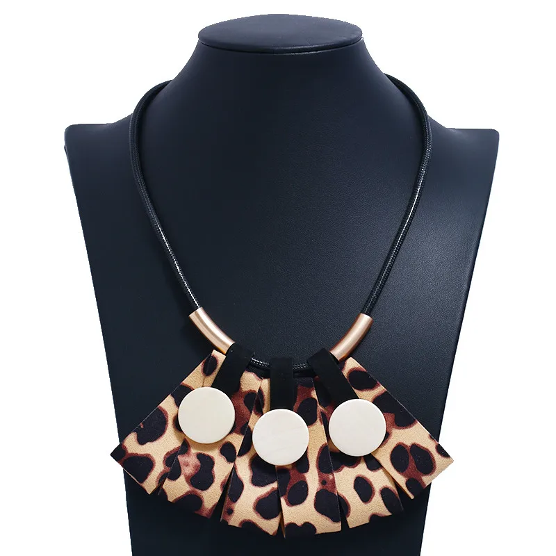 Женское ожерелье с леопардовым принтом массивное геометрическое воротник