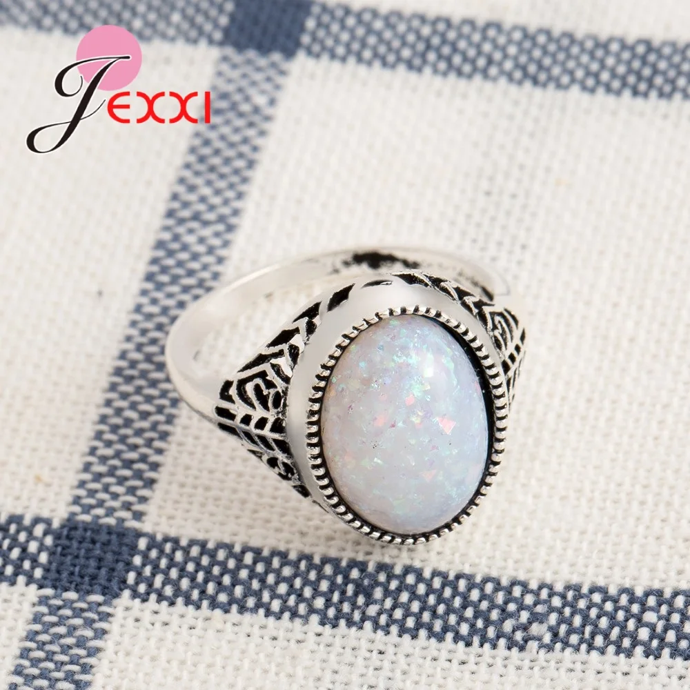 Женское кольцо из серебра 925 пробы с белым овальным опалом|Кольца| |