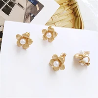 personality geometry made of metal earring flower shapes earrings worn daily by small lady style earrings s delicate earrings