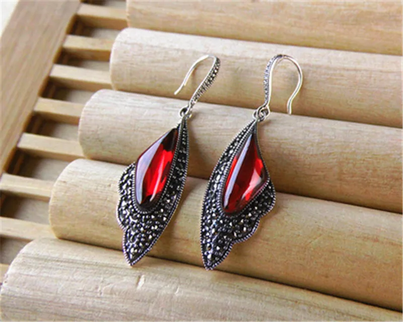 BESTLYBUY Настоящее серебро 925 пробы красный/синий корунд камень серьги S925 тайские