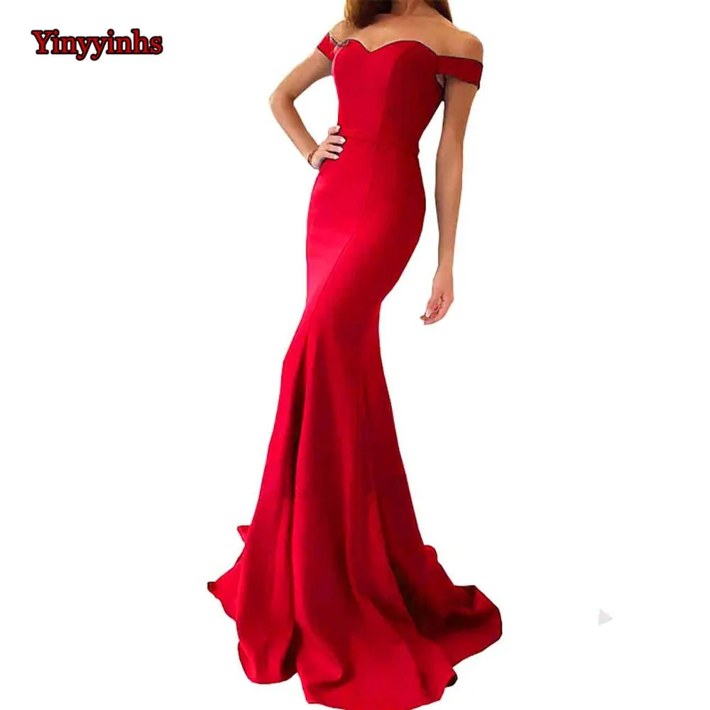 Простое красное вечернее платье русалка длинное с открытыми плечами для