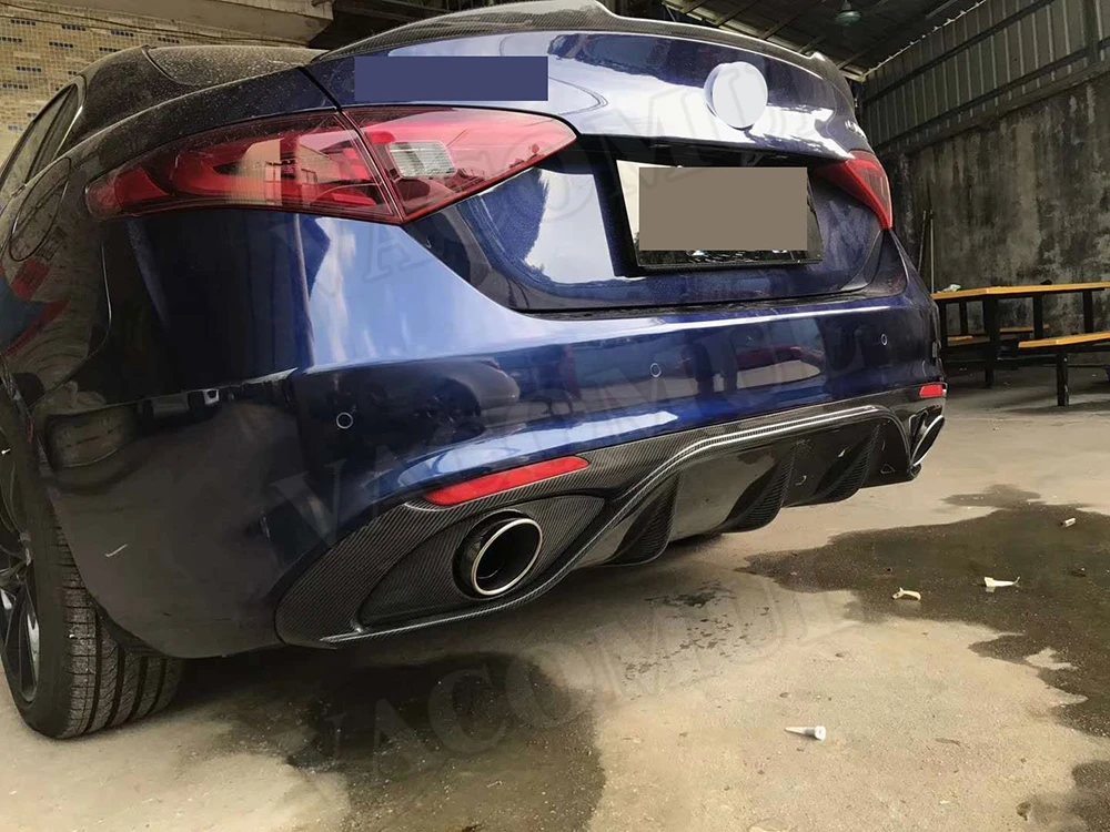 Задний диффузор бампера спойлер из карбонового волокна с наконечниками выхлопной системы из нержавеющей стали для Alfa Romeo Giulia 2017 2018 годов выпуска.