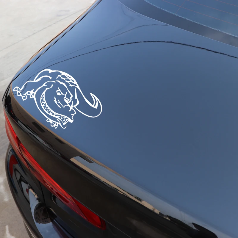 

YJZT 16.7CM*10.7CM Sinister Crocodile Personalized Car Stickers Decor Body Of Car Vinyl Decal Black/Silver C4-1469