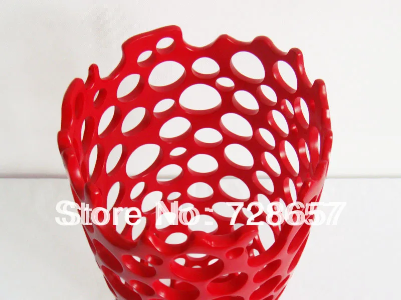 

Hollow Out Resin Flower Vase of Excellent Quality