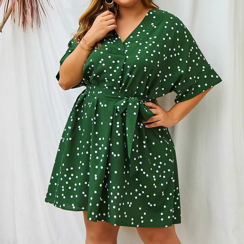 Женское платье большого размера с v образным вырезом и коротким рукавом на лето