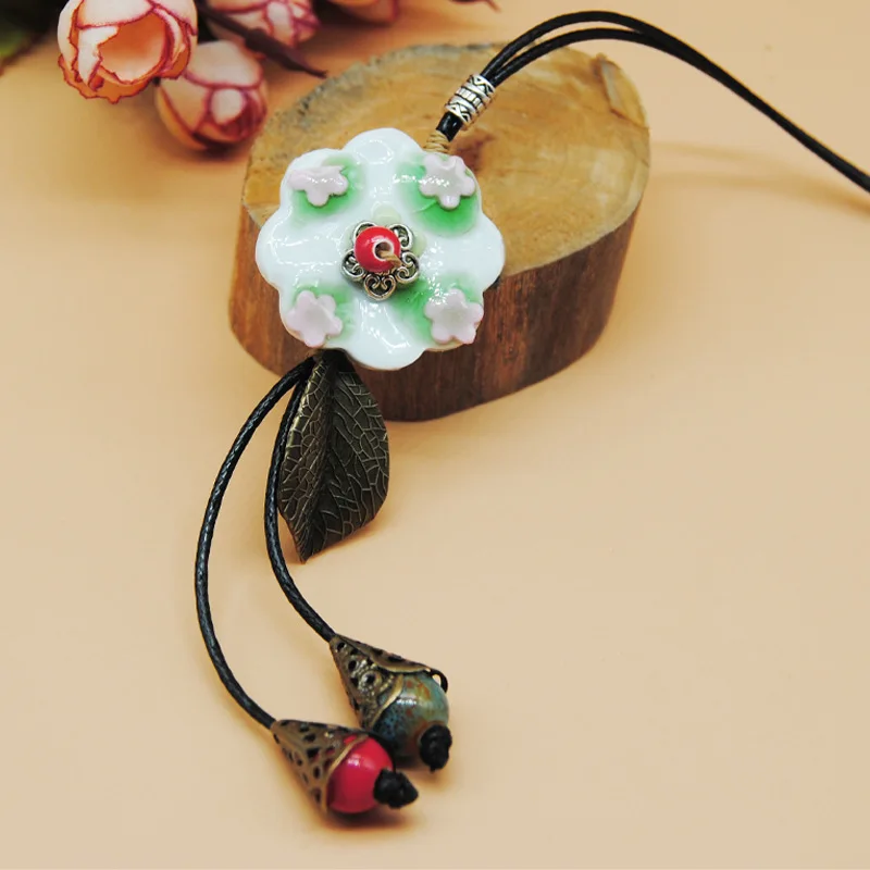 Small Fresh Long Pendant Necklace For Women Ceramic Beads Strand Tassel Flower Necklaces Charm Choker Sweater Chain Jewelry | Украшения и