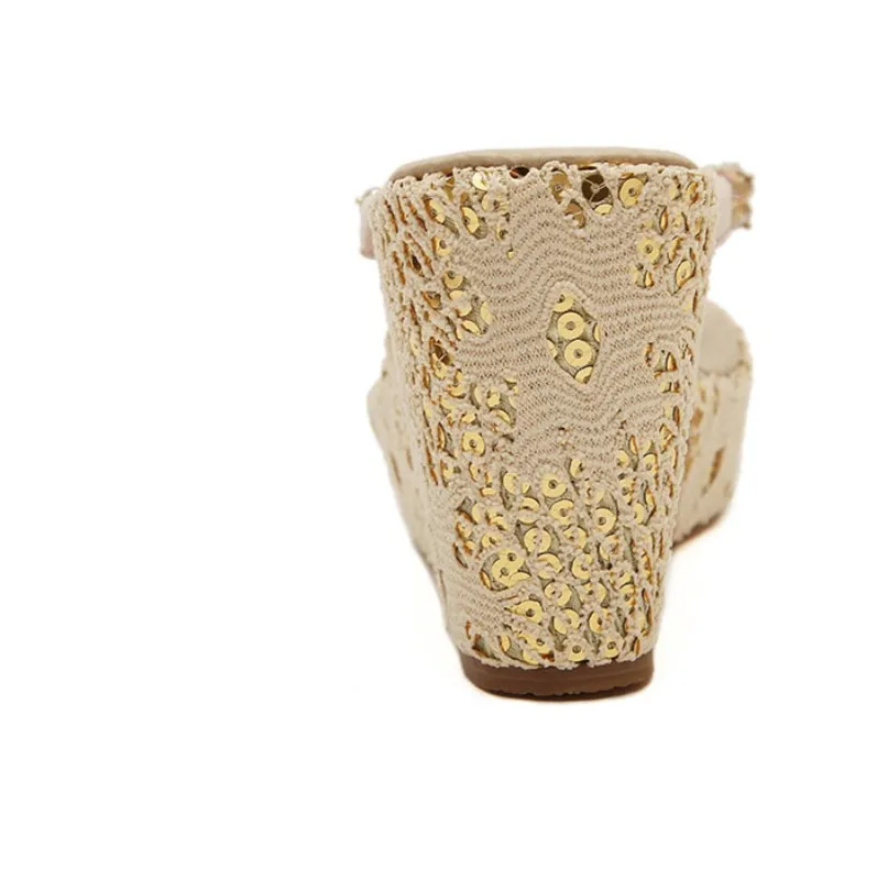 Новинка Женские пляжные шлепанцы на платформе Сандалии рифленой подошве