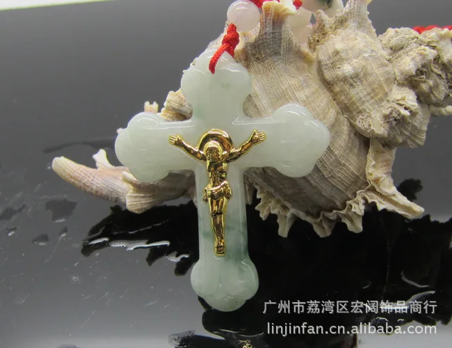Wholesale large cross pendant A cargo jade auspicious Lord Jesus gave Jin Xiang Yu |