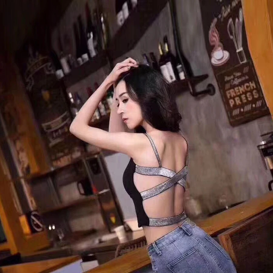 Сексуальный женский топ с открытой спиной модный однотонный на бретелях