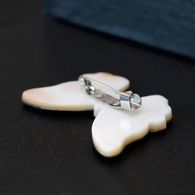 Брошь Funmor в виде бабочки из натуральной ракушки насекомые для женщин и мужчин