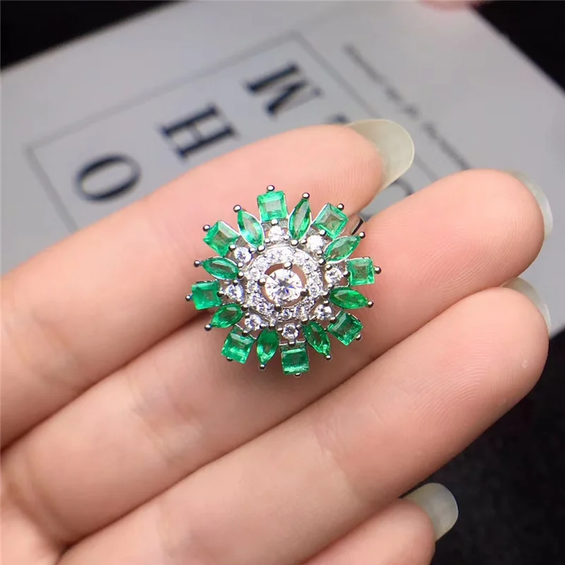 Кольцо женское из серебра 925 пробы с изумрудом белого золота #444 | Украшения и