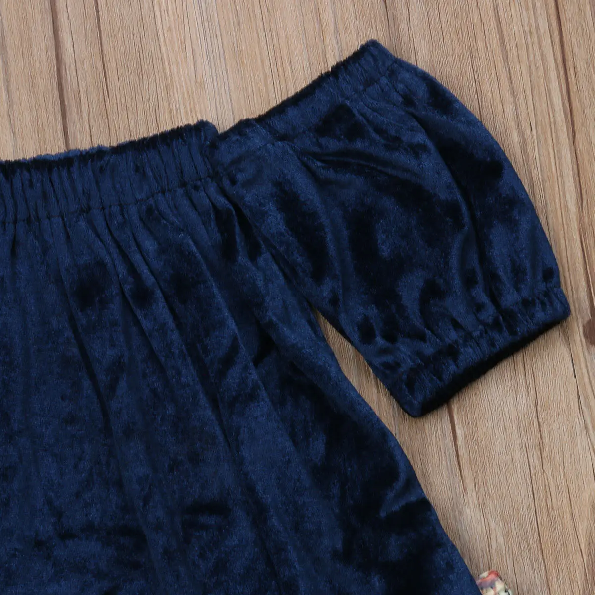 Одежда для маленьких девочек бархатная со спущенным плечом Топ с длинным низом