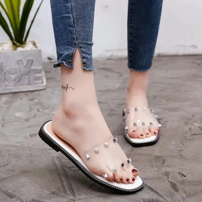 JUSTSL 2018 летние женские студенческие дикие Тапочки противоскользящие заклепки