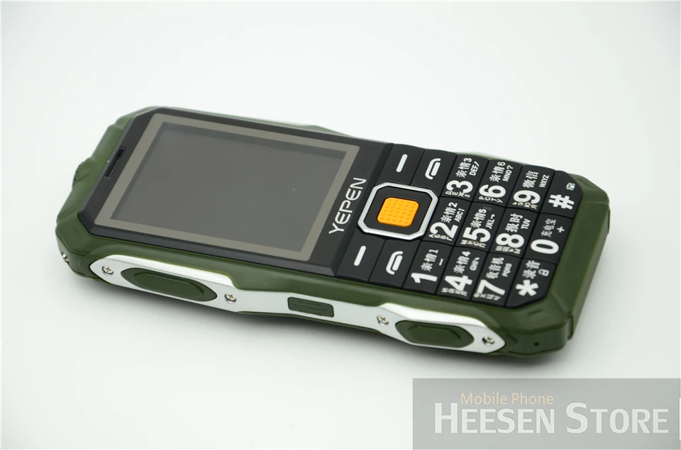 YEPEN Y698 фонарик беспроводной FM радио 2800 мАч длительное время ожидания две sim-карты mp3 mp4 внешний аккумулятор аналоговый ТВ прочный мобильный телефон P072