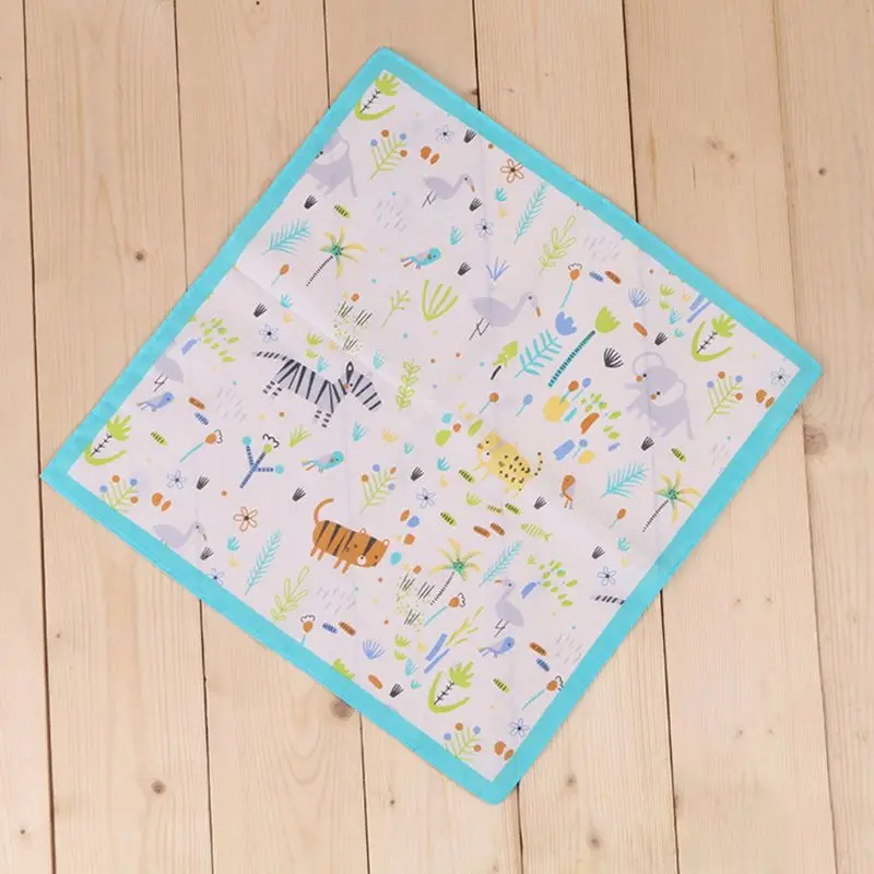 35x35cm Children Baby 60s Cotton Square Handkerchief Cute Cartoon Animal Fish Printing Toddler Towels Sweet Candy Color Hankies