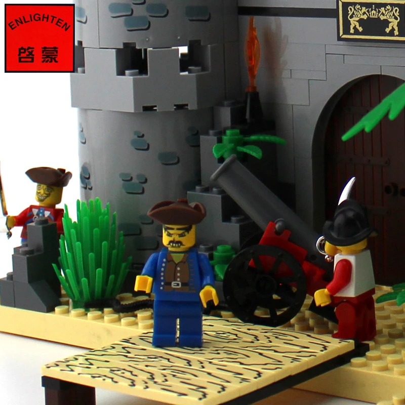 Модель строительных комплектов совместима с lego city пиратский замок 310 3D блоки