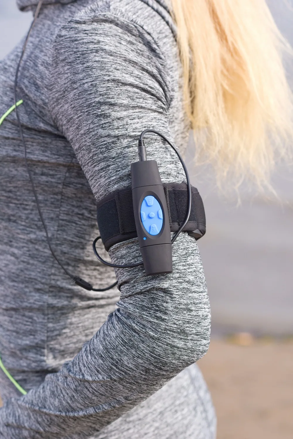 Лето Водонепроницаемый MP3 плеер с радио FM Подводные Super bass IPX8 плавание Водонепроницаемый mp3 для дайвинга Спорт душ музыка