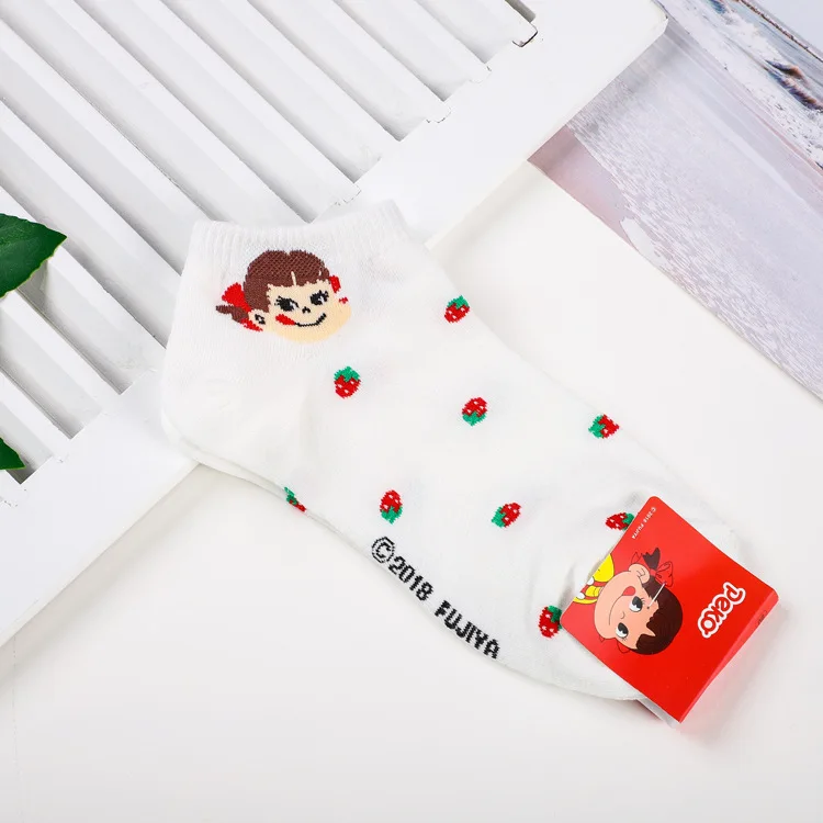 1 Cartoon fujiya fruit print socks peko poko strawberry banana peach pineapple cute funny women cotton sock spring autumn comfort - Цвет: 1