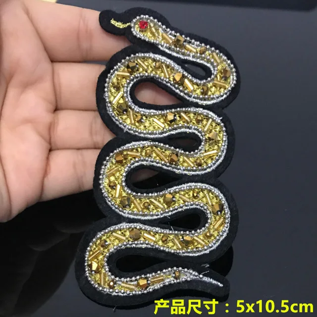 snake 1 шт. змея череп патч 3D ручной работы со стразами Патчи Шить-на Одежда DIY морской конек parches вышивка аппликация животных - Цвет: snake