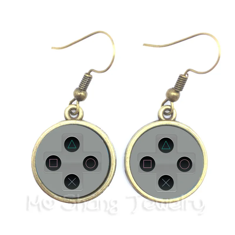 Игра висячие серьги в виде игрового пульта остроумный друг Творческий идея