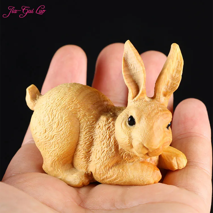

JIA-GUI LUO Boxwood carving crafts home decoration ornaments animal cute rabbit Valentine's Day gift A066