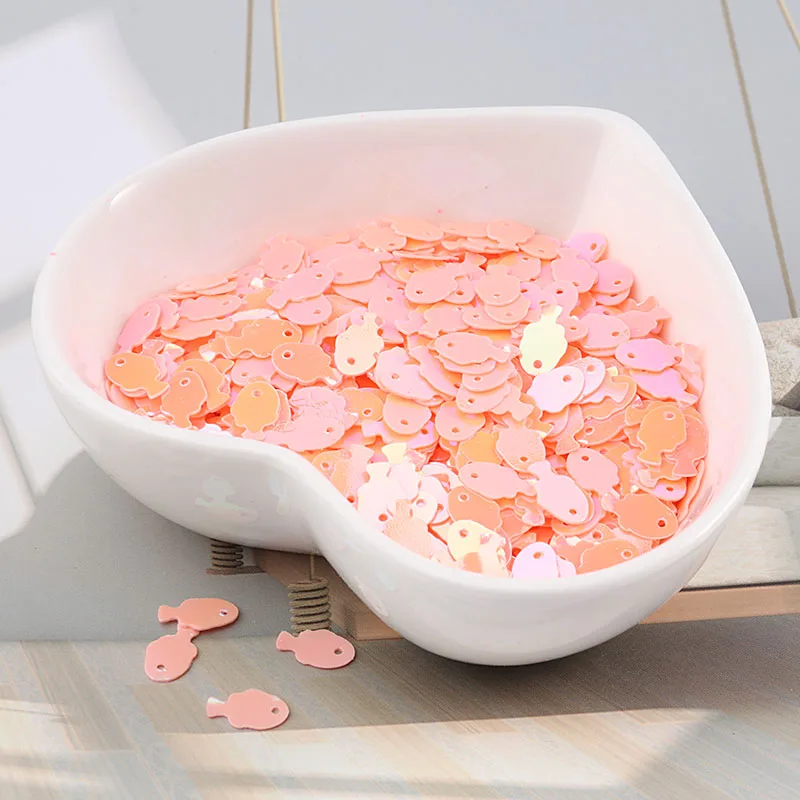 10 г/пакет 5*7 мм Красочные рыбки блестки DIY Slime материал блестки Lentejuelas фитинги для рукоделия ремесло бижутерия 720 шт