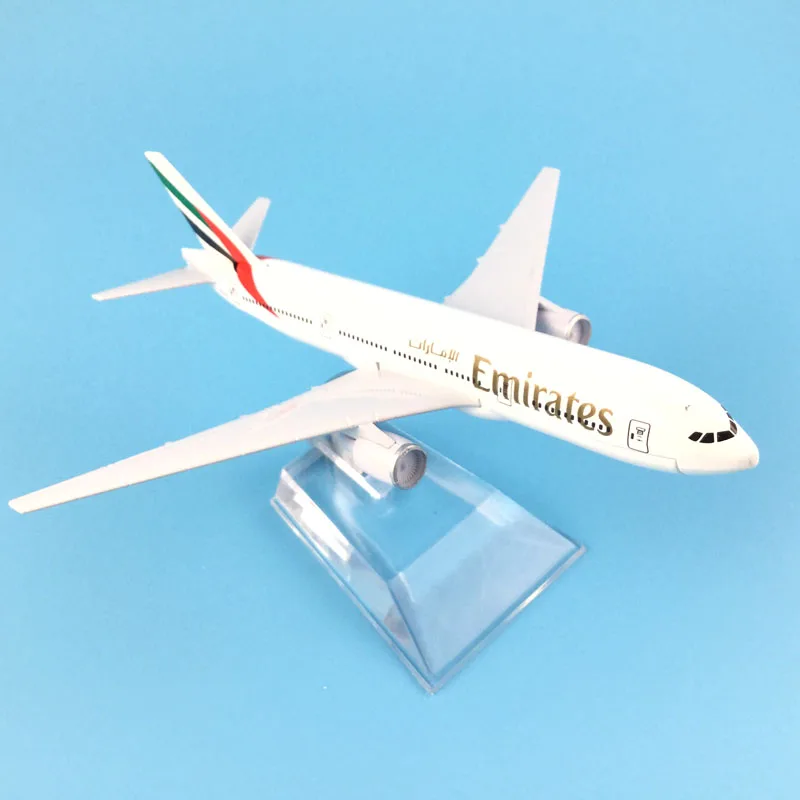 16 см сплав металла Air Emirates Airlines модель самолета Boeing 777 Airways модель самолета Стенд в качестве подарка