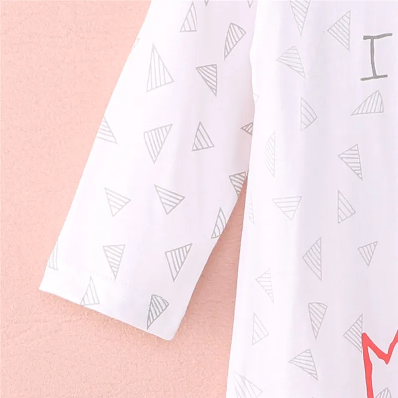 Детский хлопковый комбинезон с длинным рукавом надписью I Love Mom | Мать и ребенок