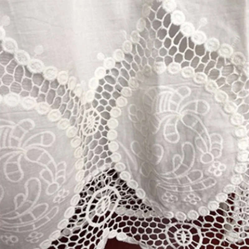 Белое богемное пляжное платье для отдыха на выходных кружевное ажурное мини с