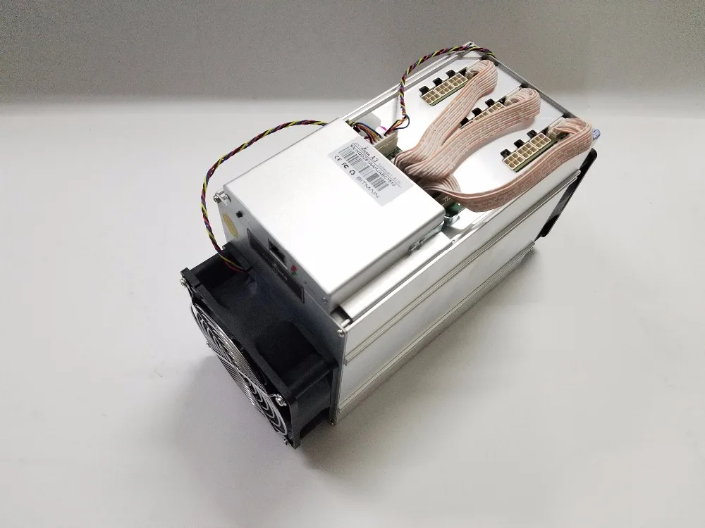 Б/у Майнер BlackBerry (2b) SCC XSC ASIC Antminer A3 815GH/s (1275 Вт на стене) без блока питания от Bitmain