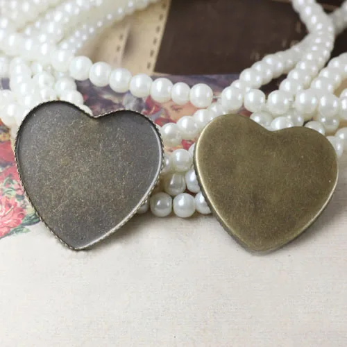 

Antique Bronze tone 25mm Heart Shape Bezel trays Settings Glass Cabochons Base Findings DIY Floating Locket Jewelry Making