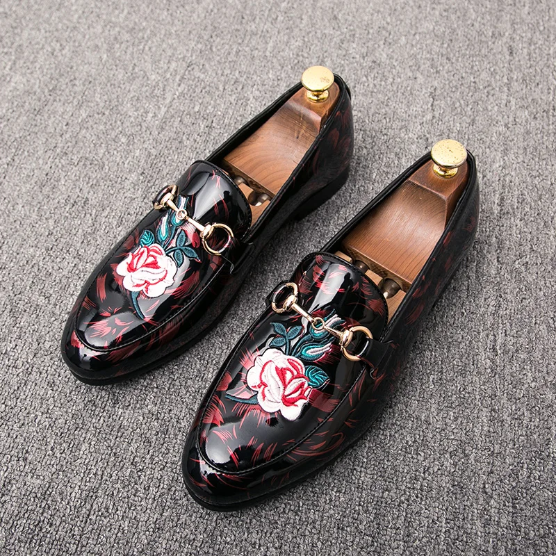 Мужские лоферы с цветочной вышивкой и металлическим декором Mocassin Homme