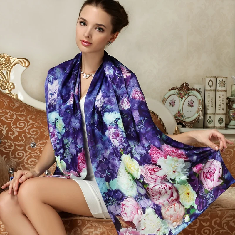 

Women Genuine Silk Scarves Fashion Printed 100% Mulberry Silk Scarf Shawls Large Size Female Neckerchief Sunscreen FW201